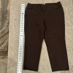 Chico’s So Slimming Cropped Pants